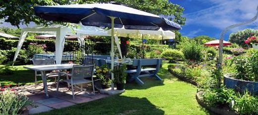 Садовая мебель